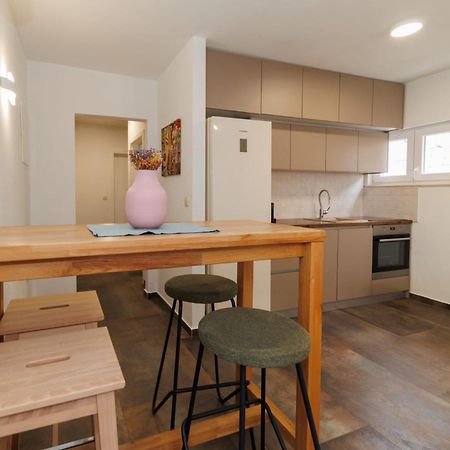 Apartments 23 And 25 With Free Private Parking Zadar Exterior foto
